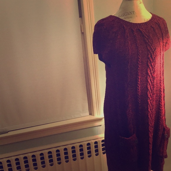 Nice sweater dress - Picture 1 of 4